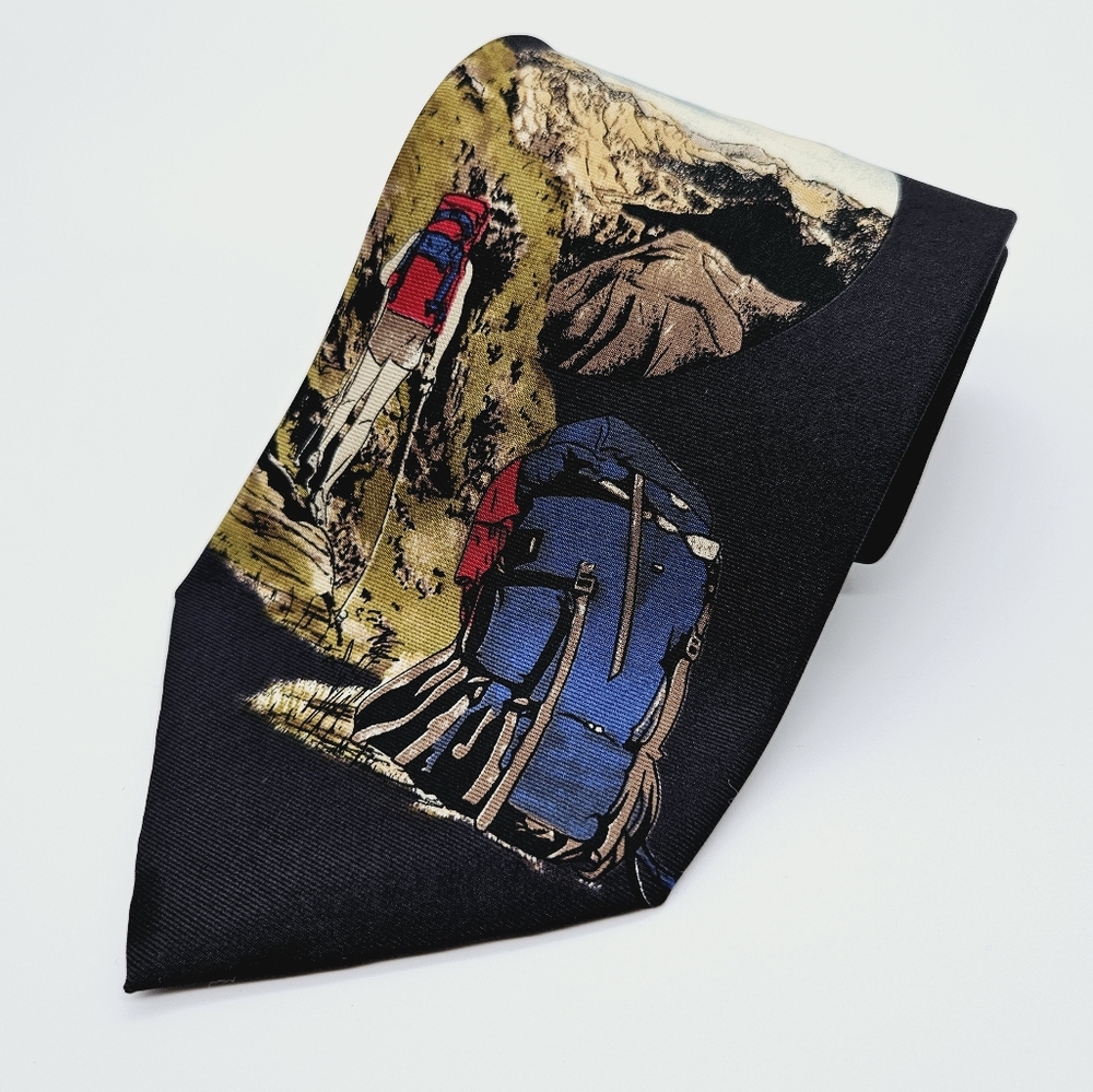 STRUCTURE | 100% silk backpacking hiking gorpcore mountain scenery neck tie